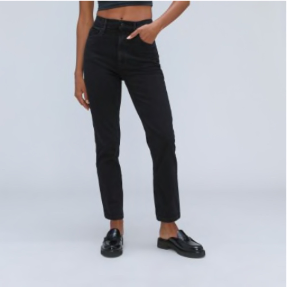 Everlane Original Cheeky Jean Coal - 25